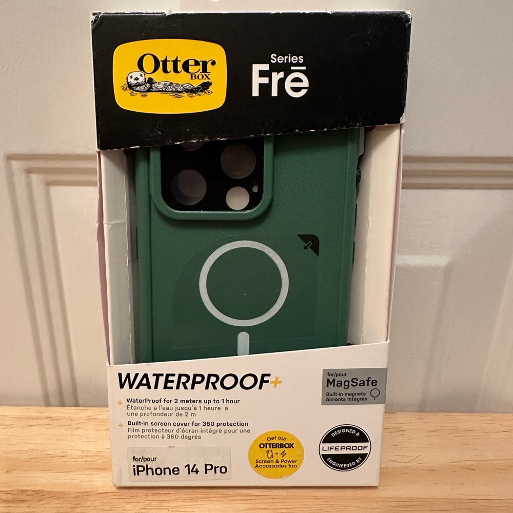 OtterBox Green Protective Case for iPhone 14 Pro